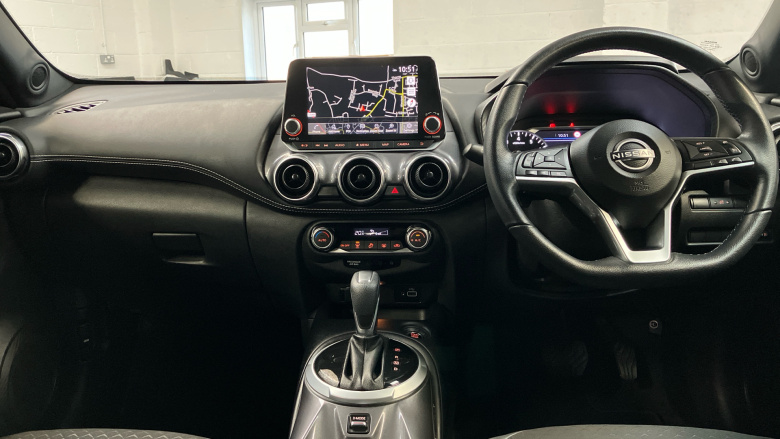 Nissan Juke 1.0 DiG-T 114 N-Connecta 5dr DCT Petrol Hatchback